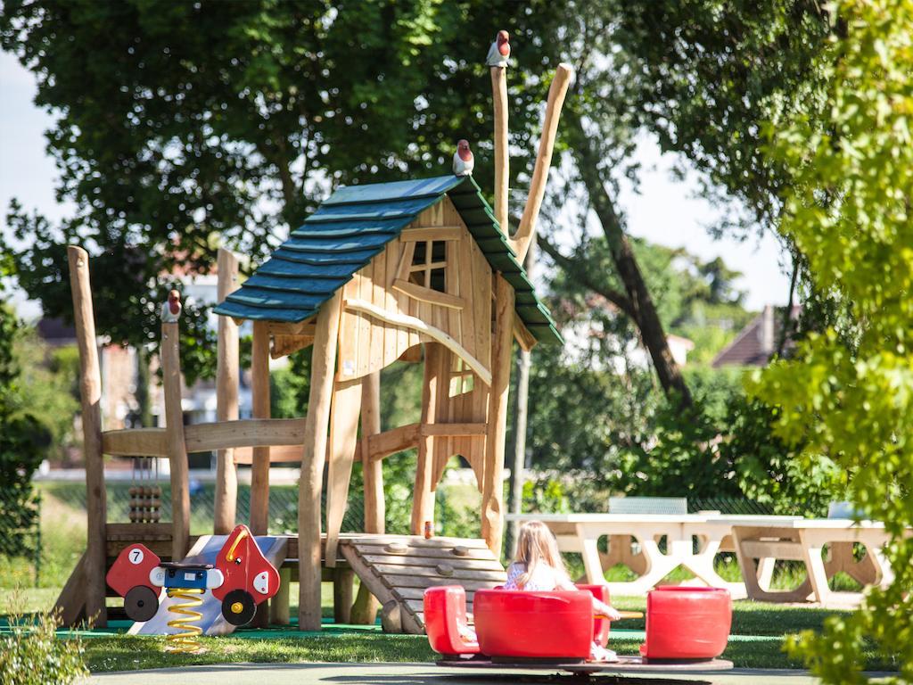 Camping International De Maisons-Laffitte Hotel ภายนอก รูปภาพ